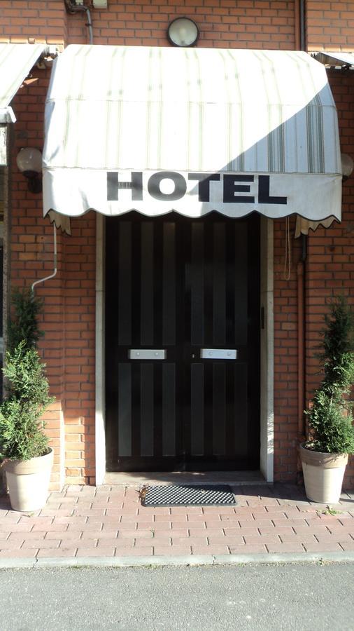 Hotel Cinzia Savignano sul Panaro Exterior photo